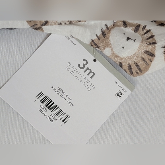 Carter's 3 Piece Tan And Cream Lion Themed Matching Set Size Infant 0-3 Month - Picture 2 of 7